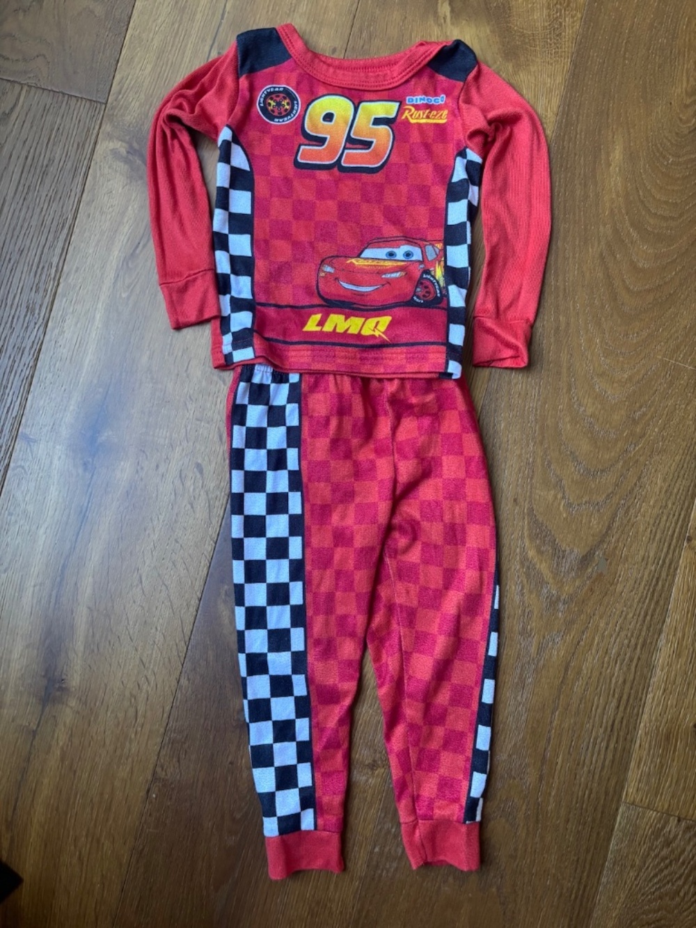 Disney Cars Lightning McQueen 2-piece Pajamas 3T Lightweight Toddler Sleep Set